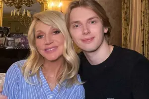 Puqaçovanın nəvəsindən Rusiyadan qaçma iddiasına cavab