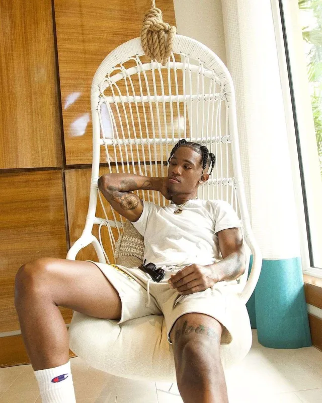 29 yaşlı Smit vəfat etdi