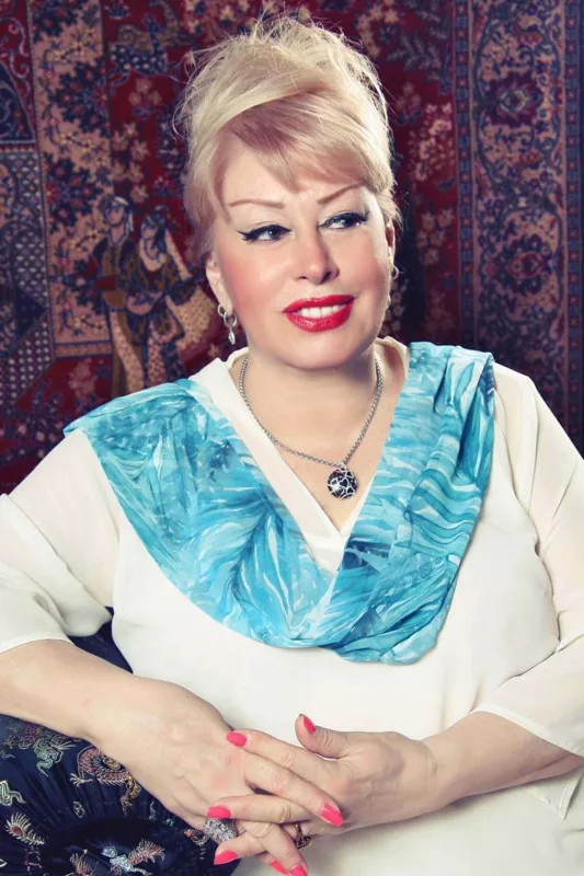 “İlhamə dedi ki, anamın qəbrinə gir”