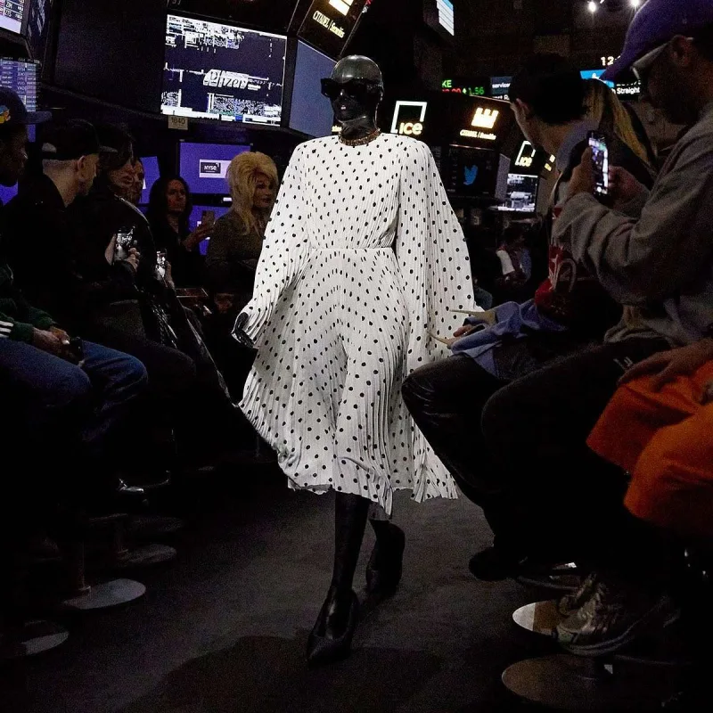 “Balenciaga” seçildi