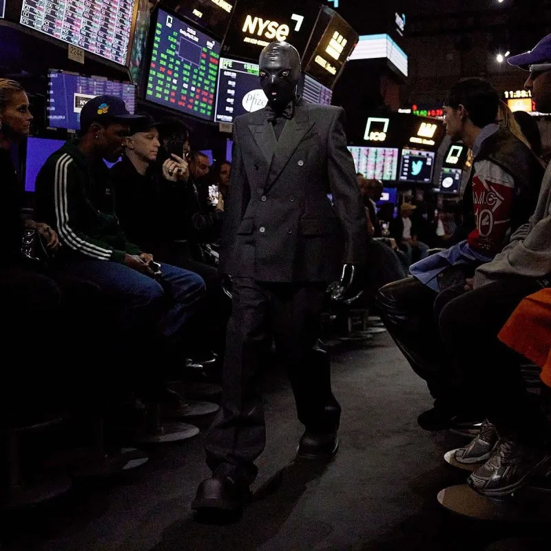 “Balenciaga” seçildi