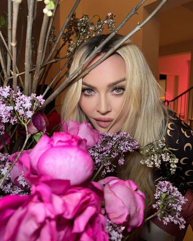 Madonnanın həyatı film olacaq