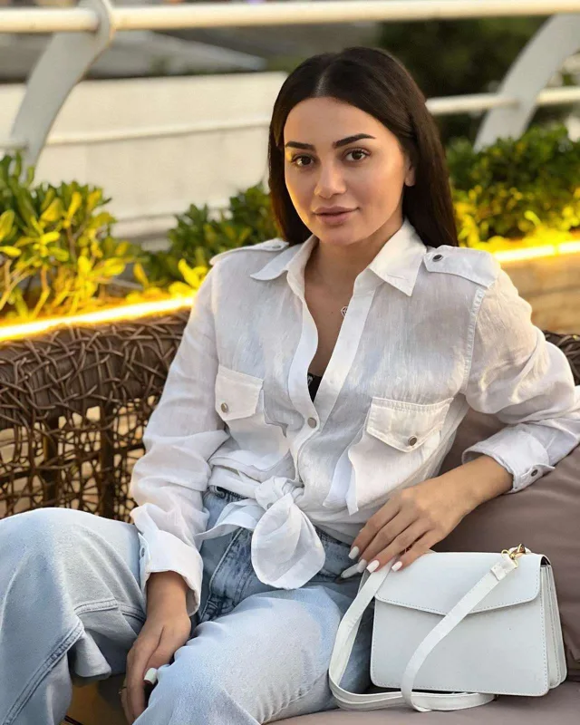 Zeynəb Həsəni səhhətindən danışdı