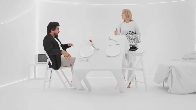 “Narkoman” sevgilisini sağaltdı - VİDEO