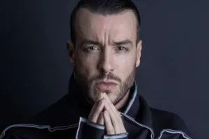 Cemin Bakı konsertinin saatı dəyişdirildi