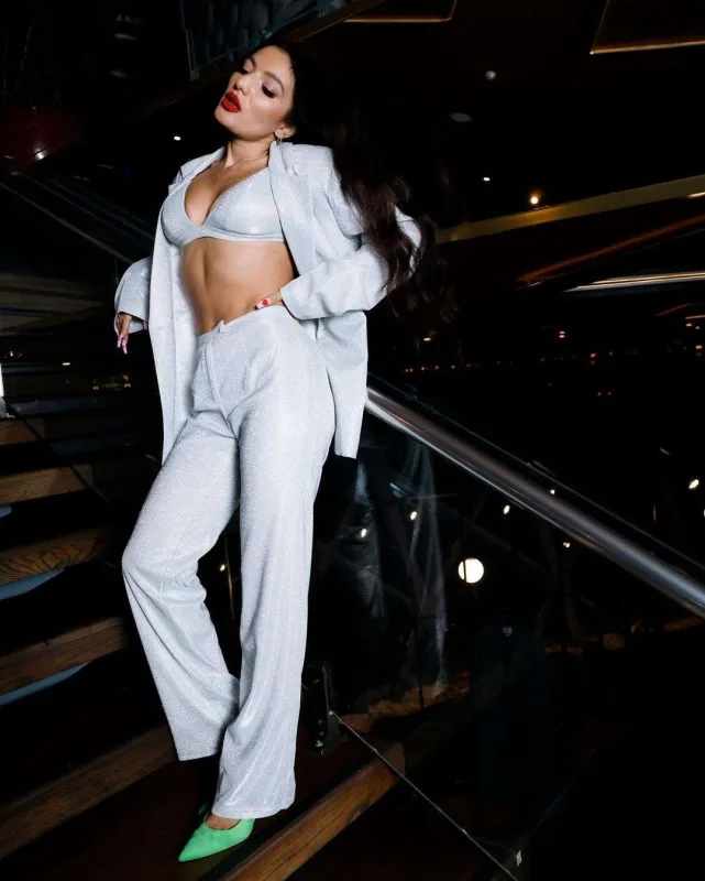 “Zirvəyə qalxdığım qədər endirməyə çalışdılar”