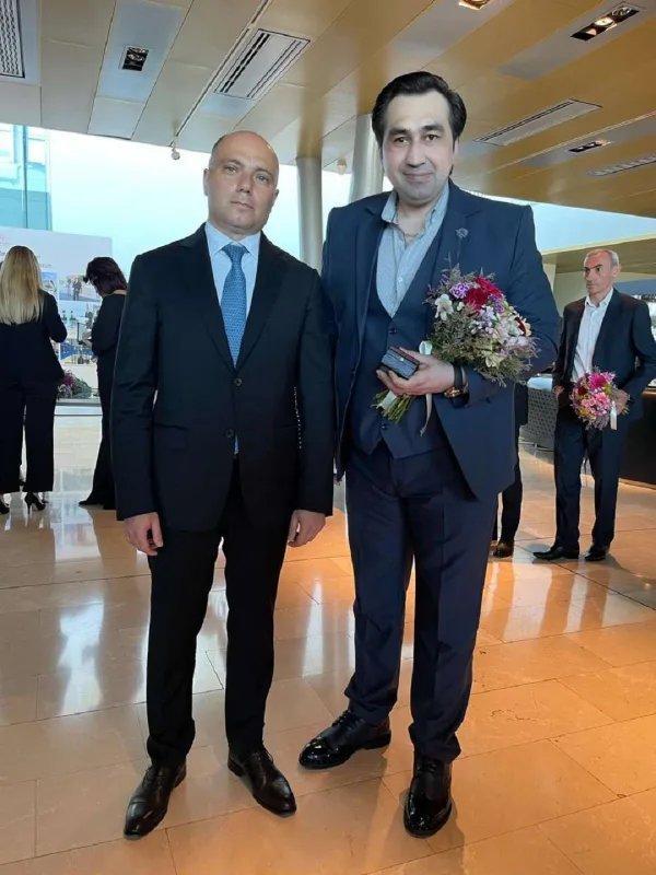 Onlara mükafatları təqdim olundu