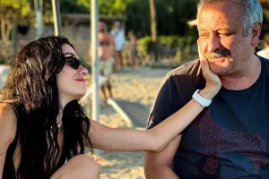 Sevgilisinin müdiri oldu