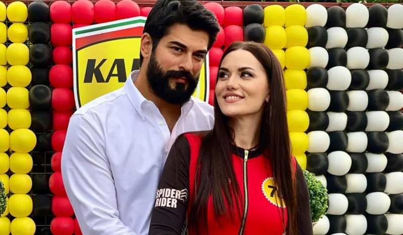 Burakdan ayrılıq xəbərlərinə cavab