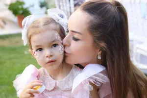 Bengünün Zeynepi 3 yaşında