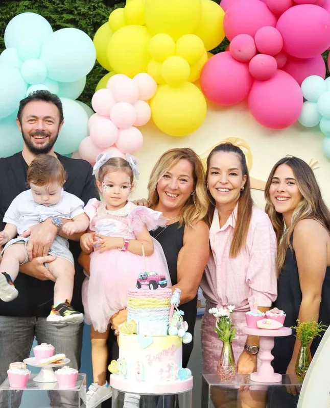 Bengünün Zeynepi 3 yaşında