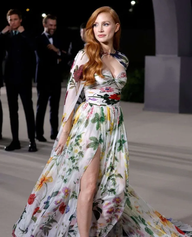 Dünya ulduzları “Academy Museum” qalada...