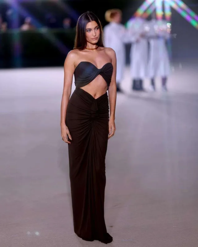 Dünya ulduzları “Academy Museum” qalada...