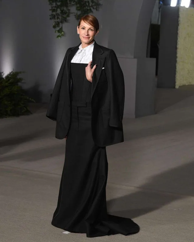 Dünya ulduzları “Academy Museum” qalada...