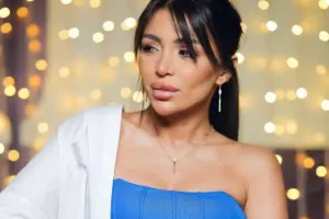 Renka küçədə belə rəqs etdi