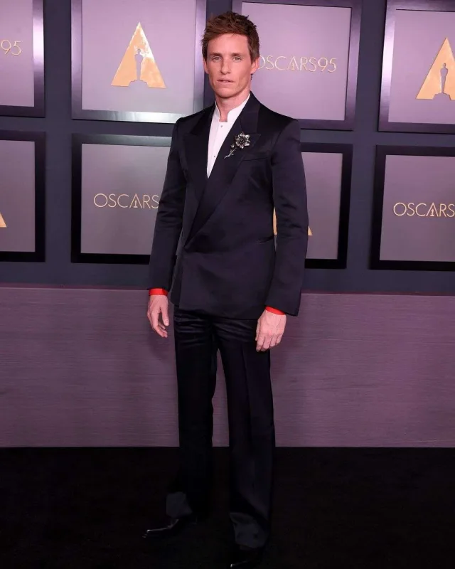 Dünya ulduzları mükafatlandırma gecəsində!