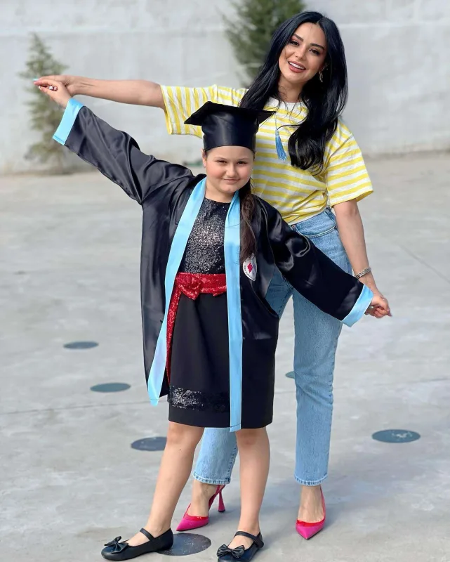 “Əl-ələ tutub həyat yoluna çıxdıq”