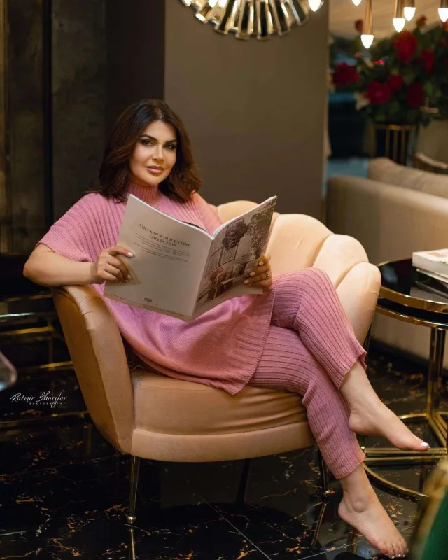 Xatun oğlunun toyuna İremi gətizdirir