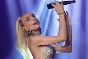 Gülşen Bakıya gəldi