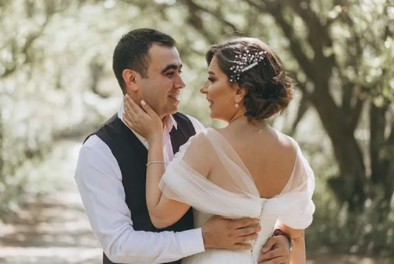 Real TV-nin aparıcısı DİN əməkdaşı ilə evlənir