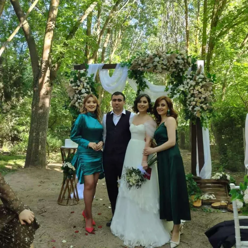 Real TV-nin aparıcısı DİN əməkdaşı ilə evlənir