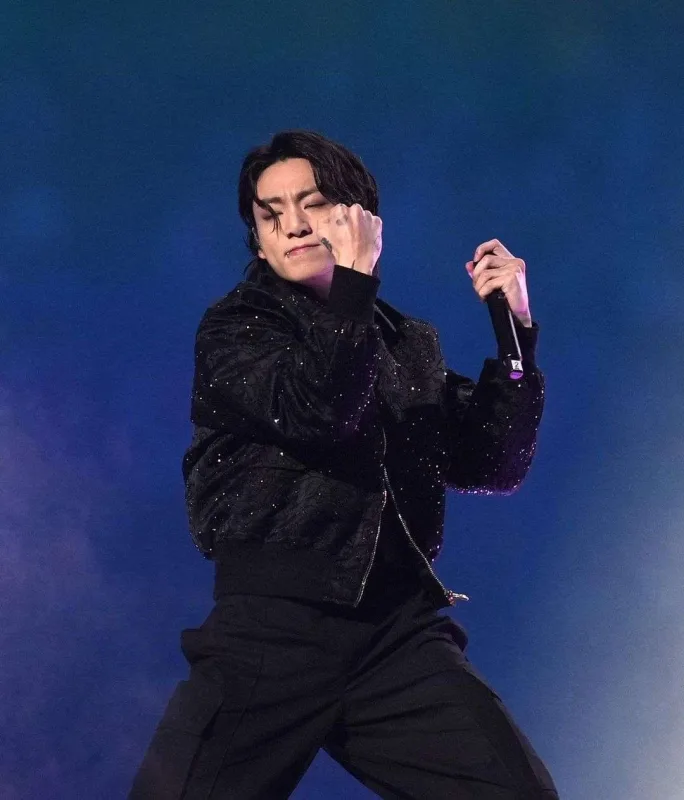 FİFA Dünya Kubokunun açılışını o etdi