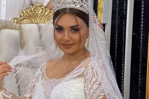 19 il sonra gəlinlik geyindi