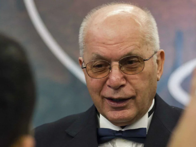 “Yaramaz dəlik” - Elzadan Ramizə