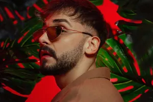 Onunla duet üçün 2 milyon verməlidirlər