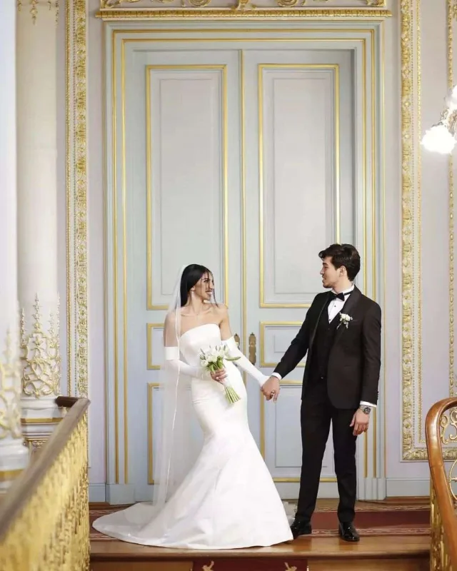 Evliliklərinin birinci ili...