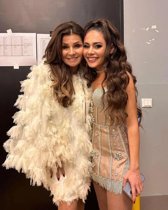 Samirə Amsterdamdakı çıxışından yazdı