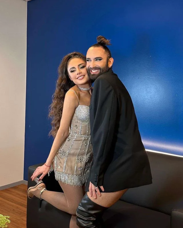 Samirə Amsterdamdakı çıxışından yazdı