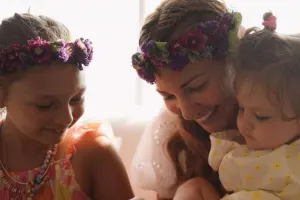 Meryem ad günündə qızları ilə