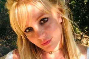 Britni yenə instaqramdan itdi