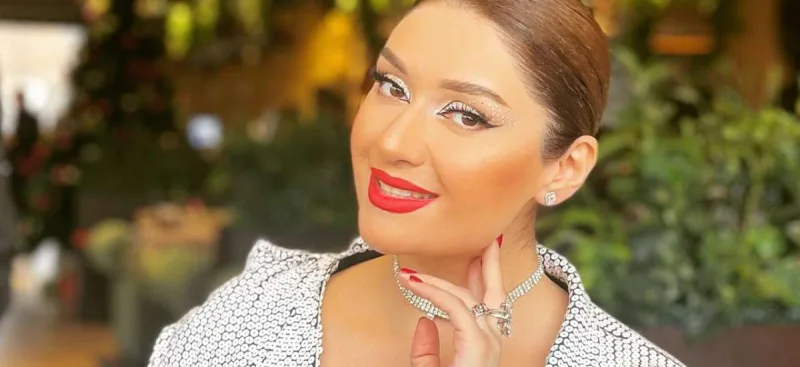 Nərmin qaraciyərinin bir hissəsini qardaşına verdi