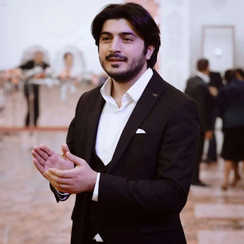 Muradın adından dələduzluq etdilər