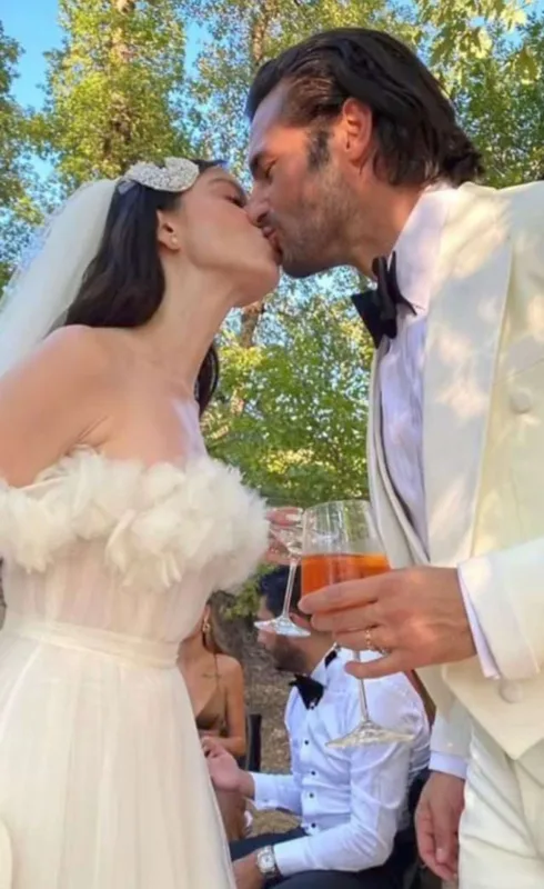 Serkanla Özge İtaliyada toy etdi