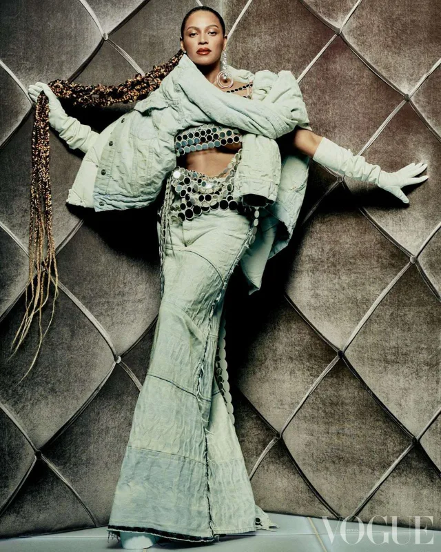 Beyons yeni klipinin tizerini yayımladı