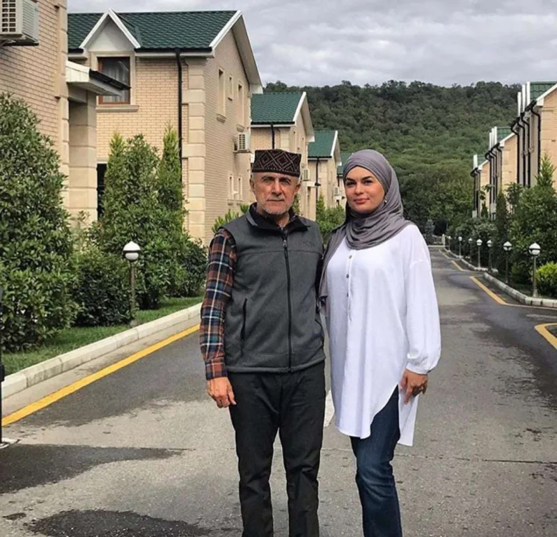 “Sən yaşadıqca muğam da gözəldir”