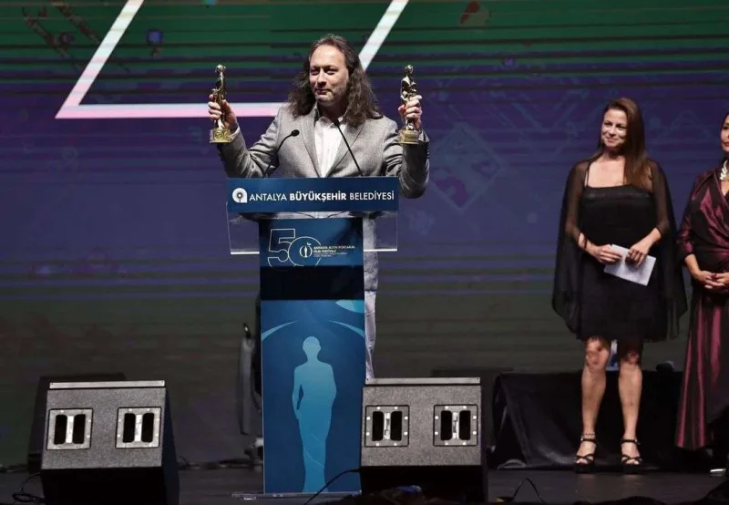 Türkiyənin LGBT+ mövzulu filmi Altın Portakalda 9 mükafat aldı