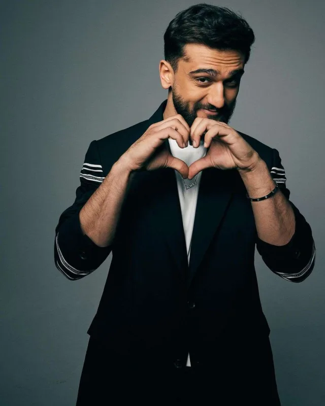 Olqa Conidən əl çəkmir!