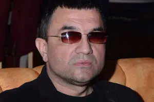 Mehman Əhmədli Şəkidə ev aldı