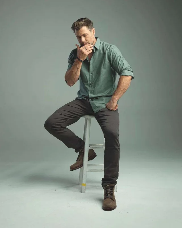 Kris “Mens Journal” üçün kamera önünə keçdi