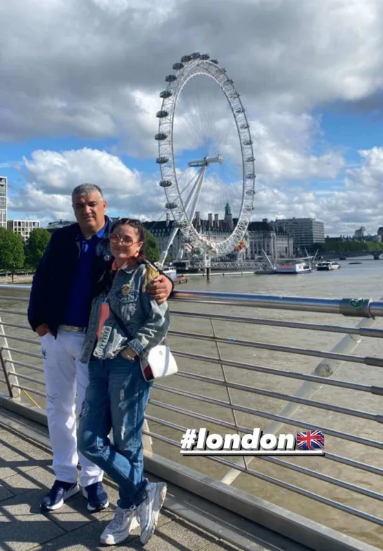 Elnarə Rövşənlə şəkillərini paylaşdı