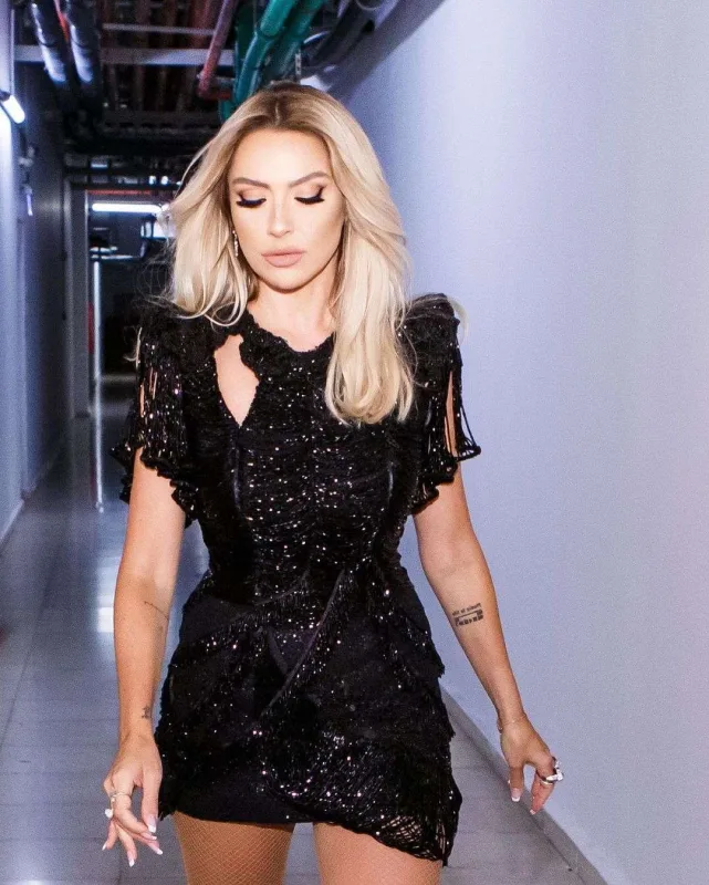 Həkimin açıqlaması Hadisenin ərini qəzəbləndirdi