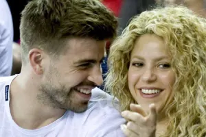 Əri Şakiraya xəyanət etdi