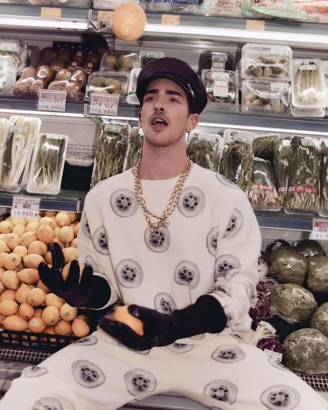 “Elite” ulduzundan yeni fotolar