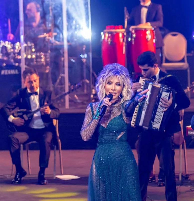 Brilliant Dadaşova - “Ürəklə Sizinlə”