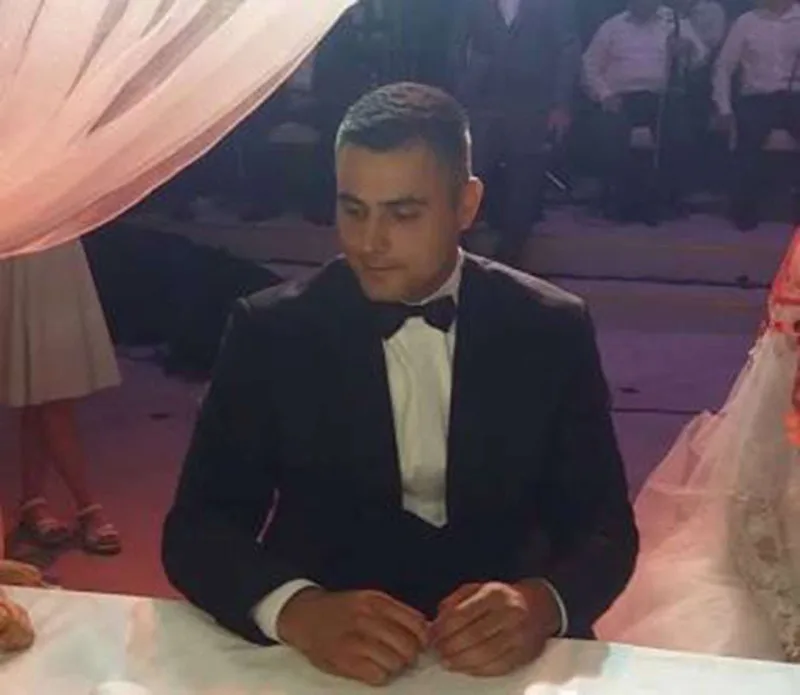 Vüsalə vəfat edən qardaşından yazdı