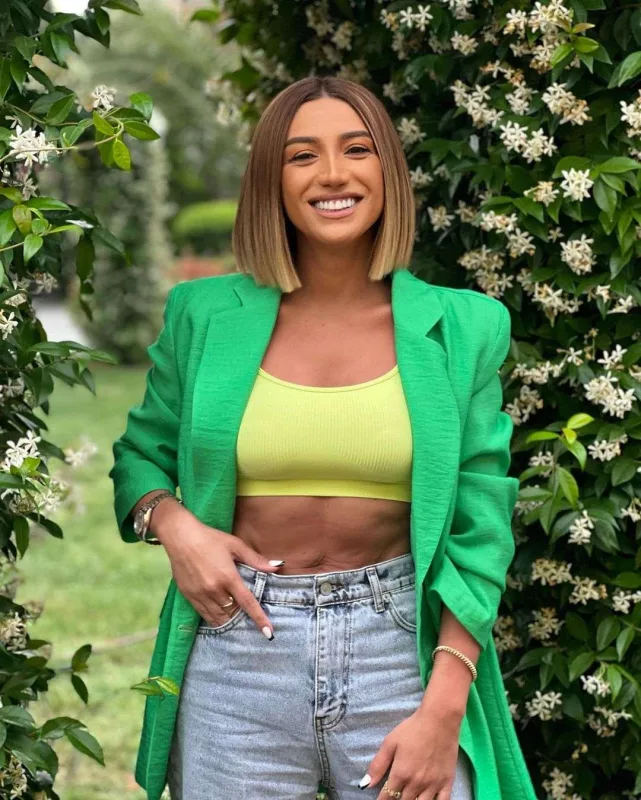 “Sevdiyim kişinin qanadları olmalıdır”